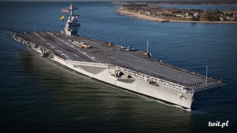 © Zdjęcia: www.navy.mil